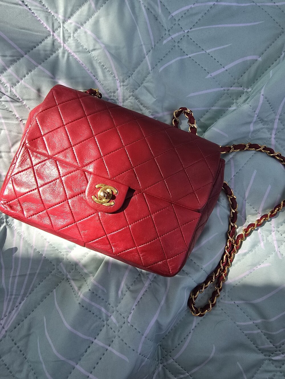 🍒 Authentic Red CHANEL Quilted Calfskin Flap Bag With 24k Gold 🍒